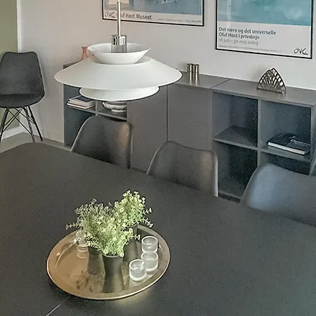 5 Bedroom Beautiful In Hasle Апартаменты