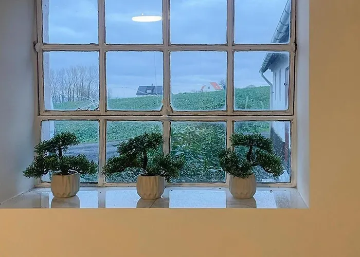 アパート 5 Bedroom Beautiful In